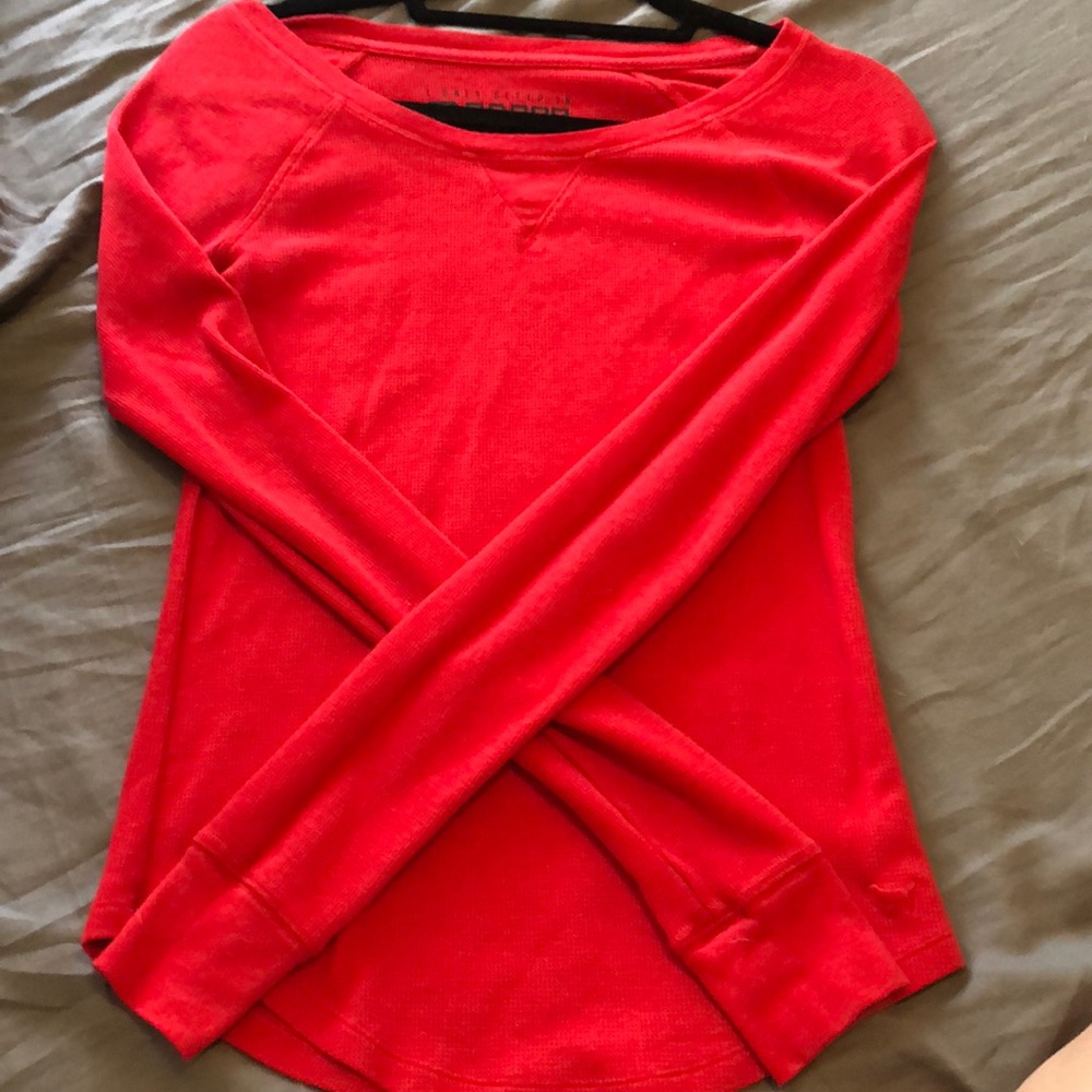 Long sleeve ripped top